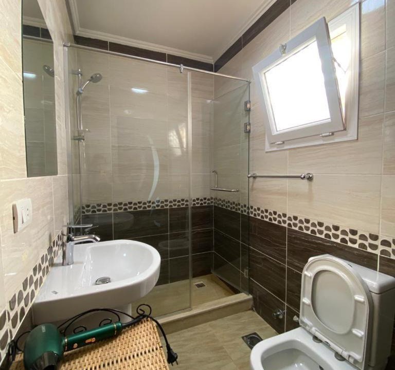 Photo of Bathroom in Ras Nasrani