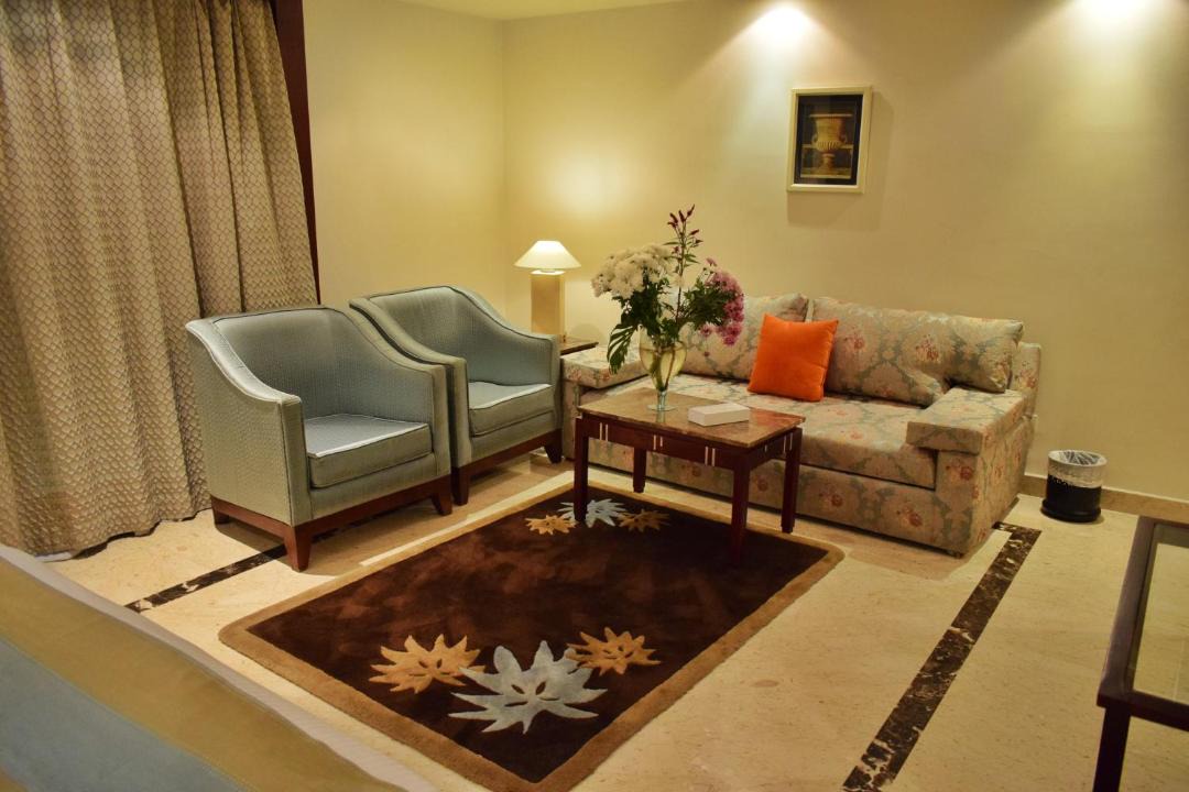 Photo of Livingroom in Ar-Raml 1