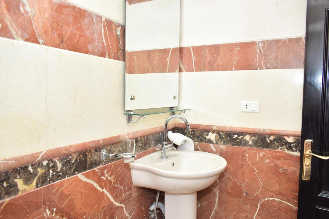 Photo of Bathroom in Al Duqqi