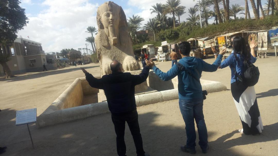 Photo of Human In Picture in Pyramids Gardens