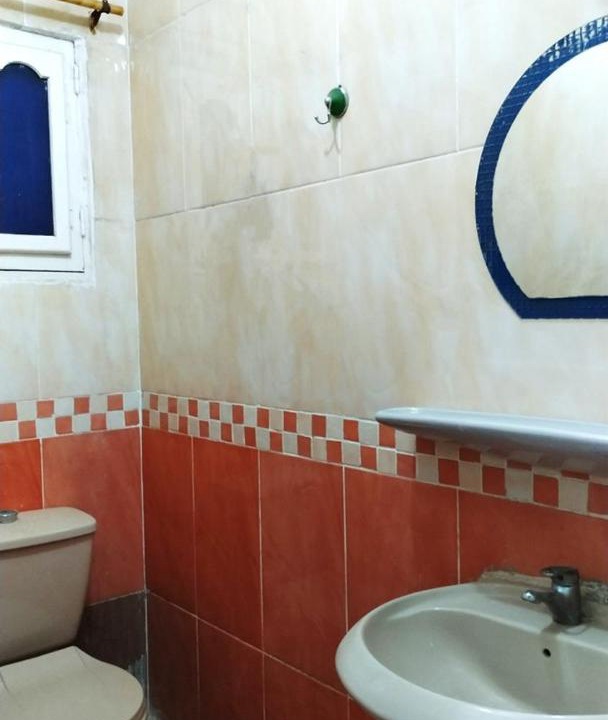 Photo of Bathroom in Pyramids Gardens