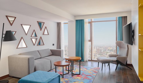 Luxury Suite