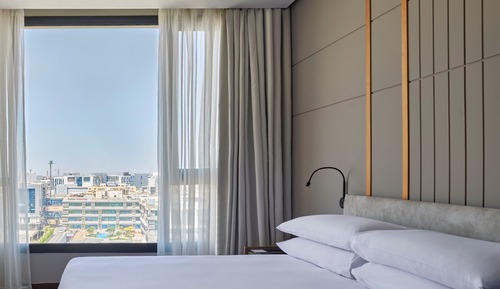 Club Suite, 1 King Bed, Club Lounge Access (Arkan)