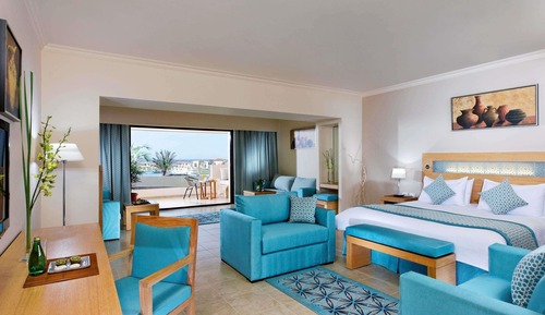 Deluxe Room, 1 Queen Bed (Sea side)