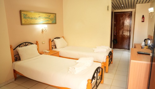Deluxe Double or Twin Room