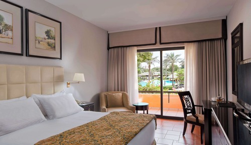 King Poolside Terrace Room