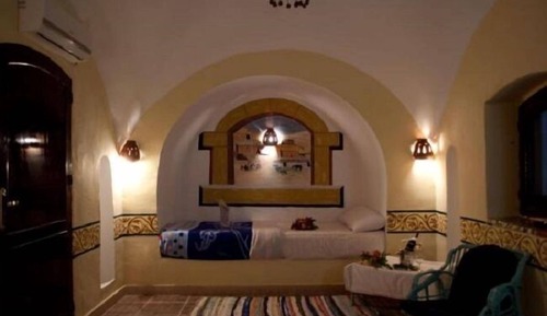 Grand Bungalow
