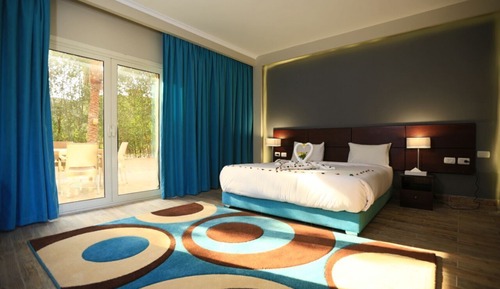 Standard Double Room, Garden View