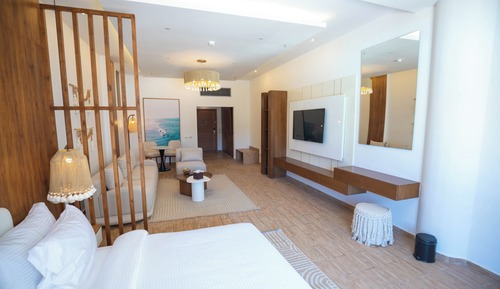 Deluxe Suite, 2 Twin Beds
