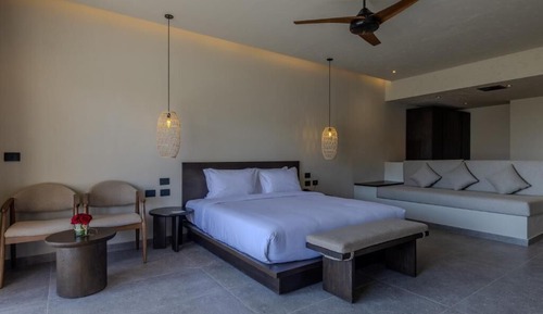 Double Room, Balcony