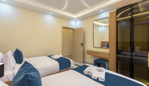 Deluxe Apartment, 4 Bedrooms, Balcony, City View