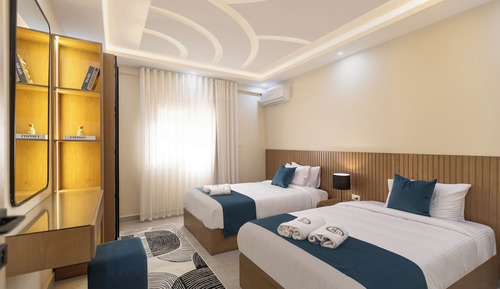 Deluxe Apartment, 3 Bedrooms, Balcony, City View