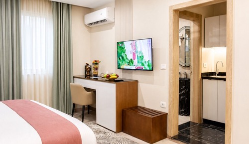Deluxe Double Room, City View
