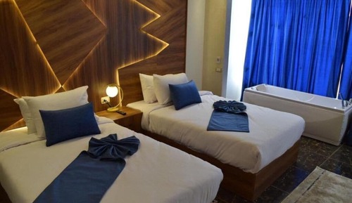 Deluxe Double or Twin Room, Desert View, Mountainside