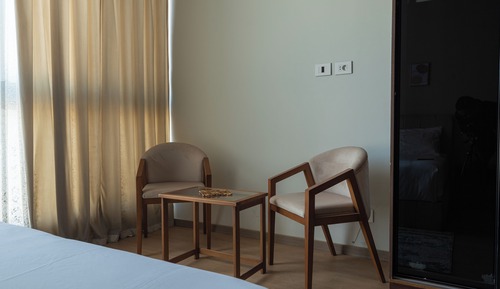 Business Studio, 1 Queen Bed