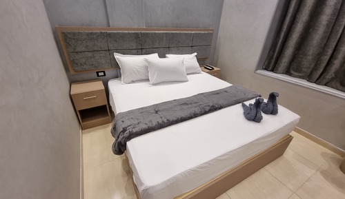 Premium Triple Room