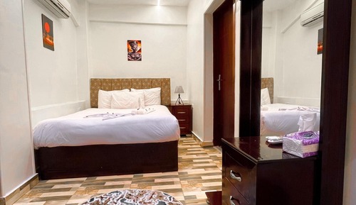Deluxe Single Room