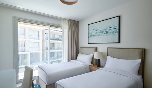 Deluxe Four Bedroom Suite Marina View