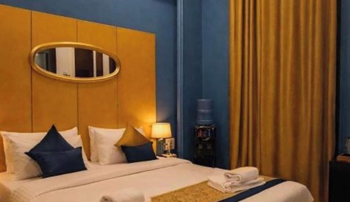 Superior Double Room, City View