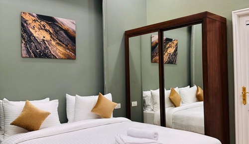 Deluxe Twin Room, City View