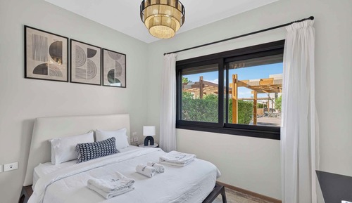 Townhome, Lagoon View
