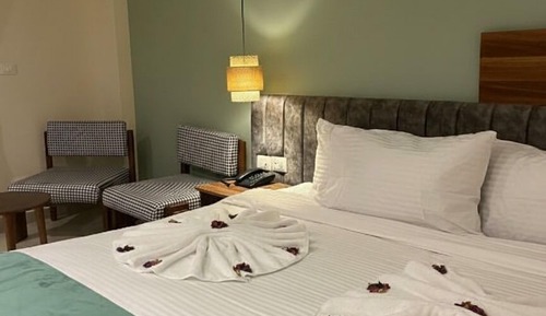 Standard Double Room, City View