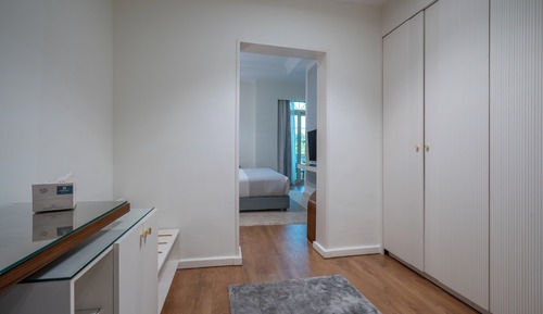 Executive Suite, Garden View