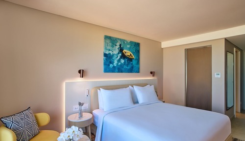 Room, 1 King Bed, Lagoon View