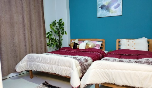 Deluxe Apartment