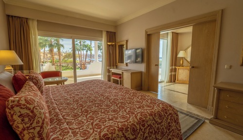 Royal Suite, 1 King Bed, Sea View
