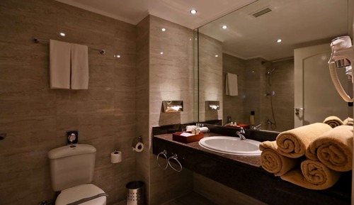 Suite, 1 King Bed (Sunset)