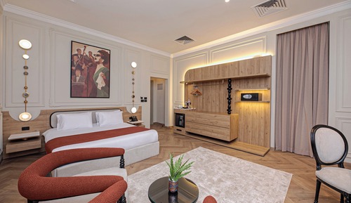 Deluxe Room, 1 Queen Bed
