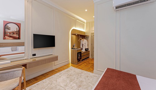 Superior Room, 1 Queen Bed