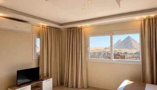 Superior Room, Mountain View