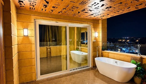 Luxury Jacuzzi Room with Private Terrace