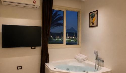 Suite with Spa Bath