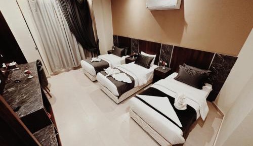 Comfort Triple Room