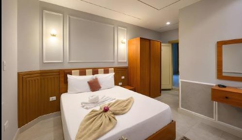 Deluxe Single Room