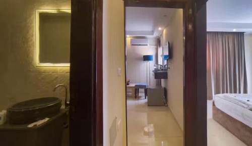 Deluxe Family Suite