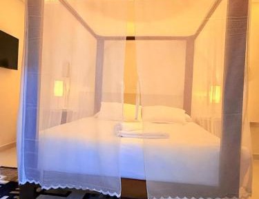 Double Room with Pool View