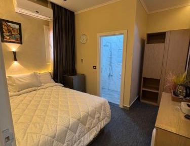 Single Room with Private Bathroom