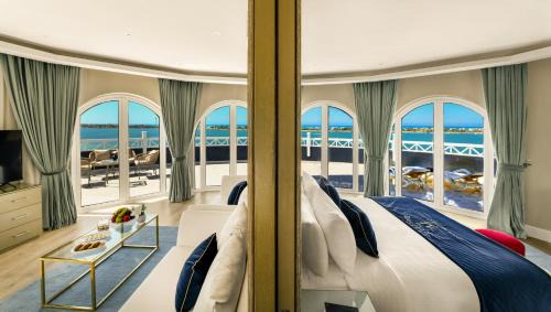 Panorama Sea View Suite