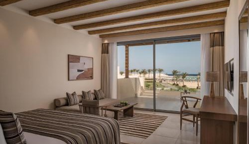 Superior, Queen or Twin Bed, Sea View