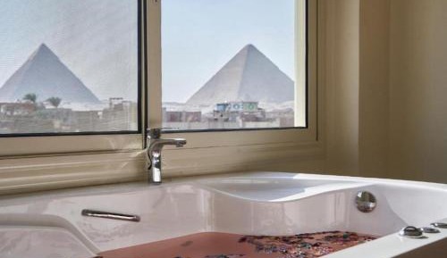 King Suite with Spa Bath