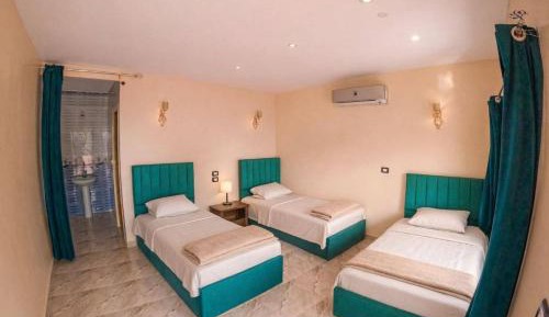 Economy Triple Room