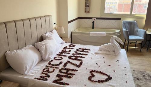 Deluxe Double Room with Bath
