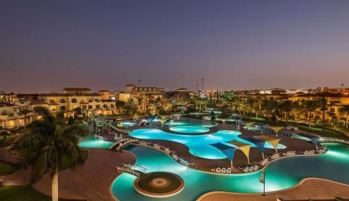Classic King Room with Pool View