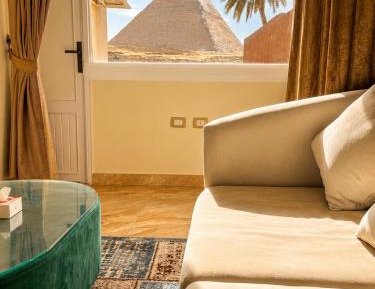 Deluxe Double or Twin Room with Mountain View