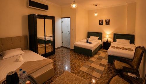 Economy Triple Room