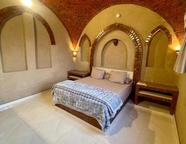 Room #1716064802